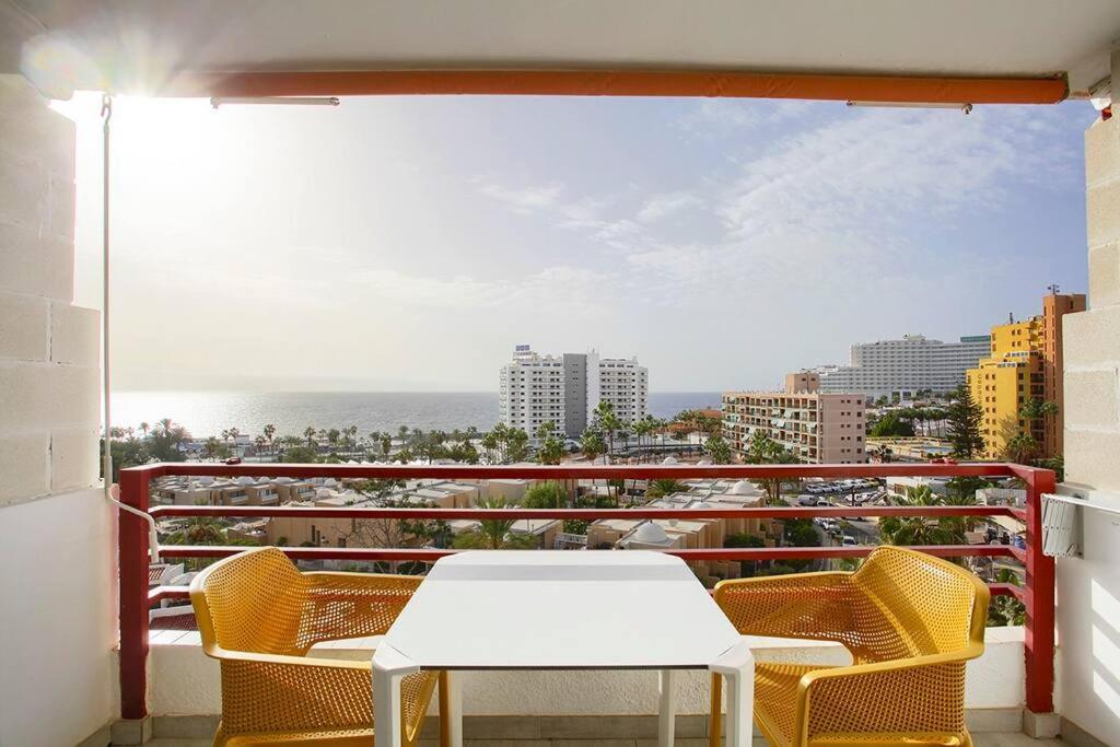 Roberta Apartment Playa De Las Americas Exterior photo