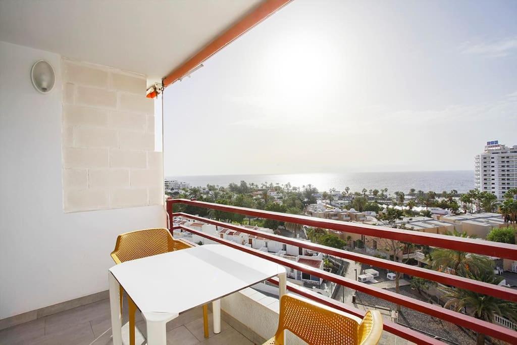 Roberta Apartment Playa De Las Americas Exterior photo